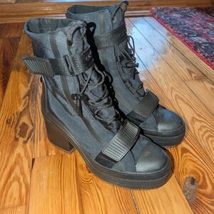 Converse Black Women's Combat Boots With High Heel